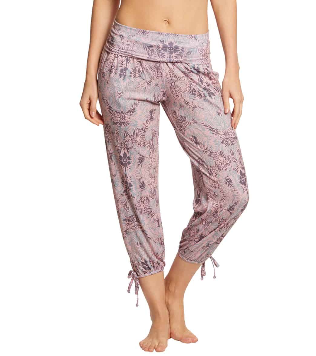 best loose fitting yoga pants