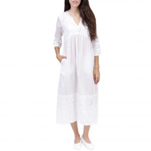 La Cera White Embroidered Night Gown