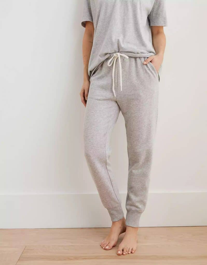 best fitting women's joggers