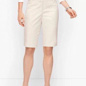 Talbots Perfect Short 10.5 inch