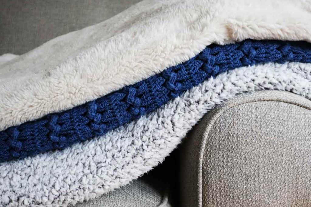 Cozy throw blankets