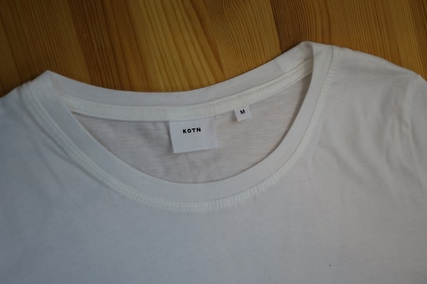 Close up of the collar of the KOTN t-shirt